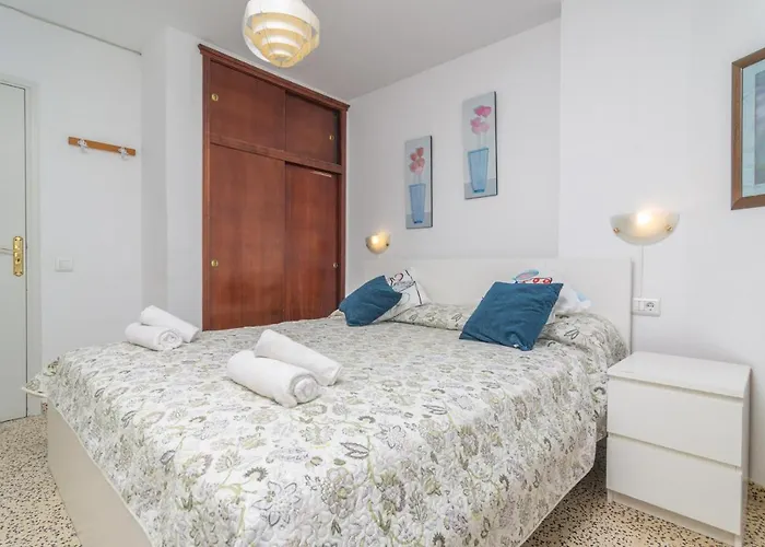 Ran De Mar (adults Only) *