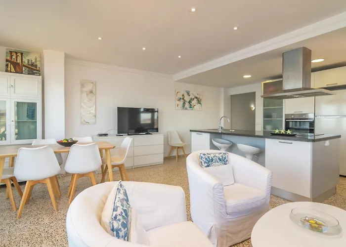 Ran De Mar (adults Only) *